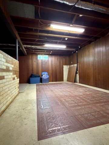 5618 Lantana Avenue, Kalamazoo, MI 49048