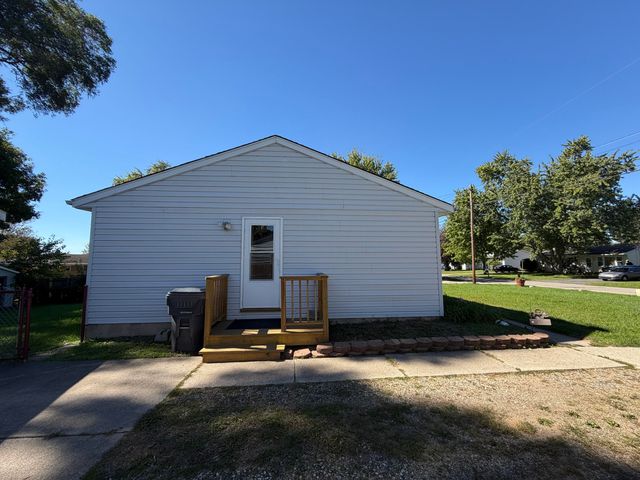5618 Lantana Avenue, Kalamazoo, MI 49048