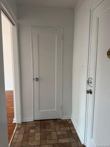 144-15 78th Road 3A, Flushing, NY 11367