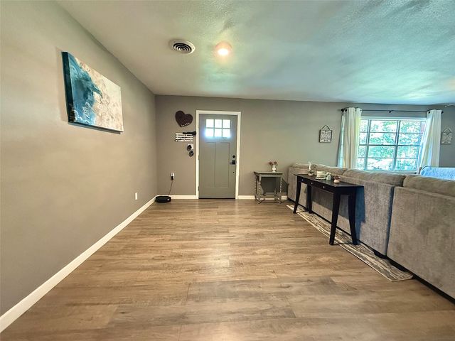 200 Arden Street, Bowie, TX 76230