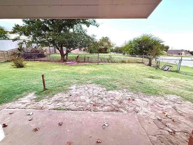 200 Arden Street, Bowie, TX 76230