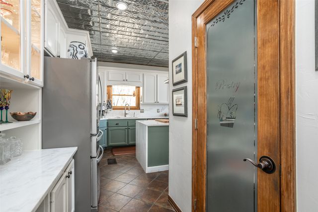 229 Southside Drive, Gainesville, TX 76240