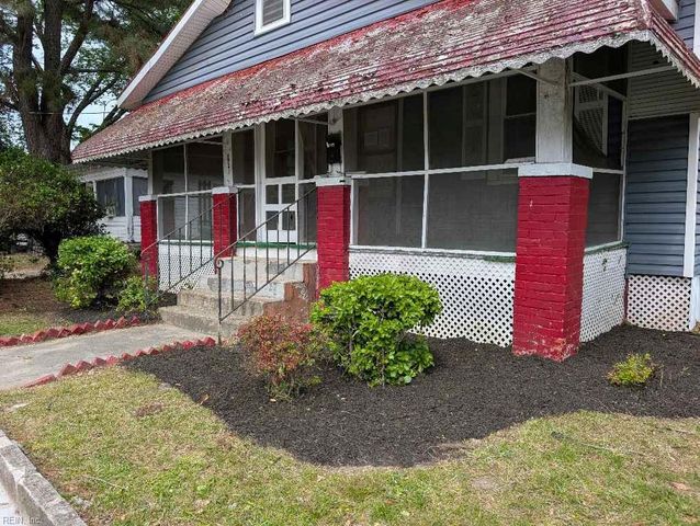 126 Church ST, Suffolk, VA 23434