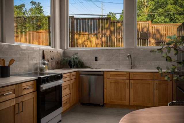 543 Norton Ave, Nashville, TN 37207