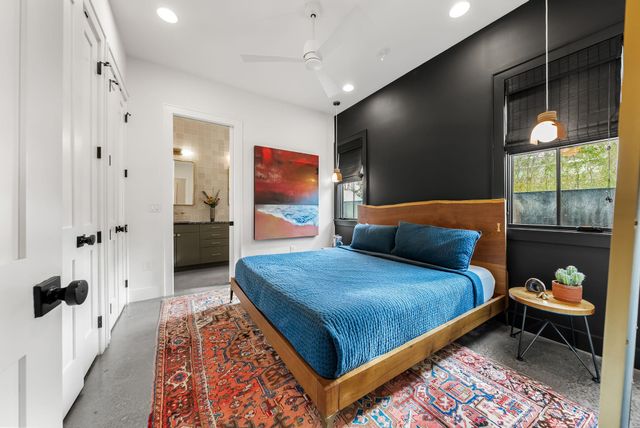 1409 32nd Street E, Austin, TX 78722