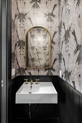 1409 32nd Street E, Austin, TX 78722