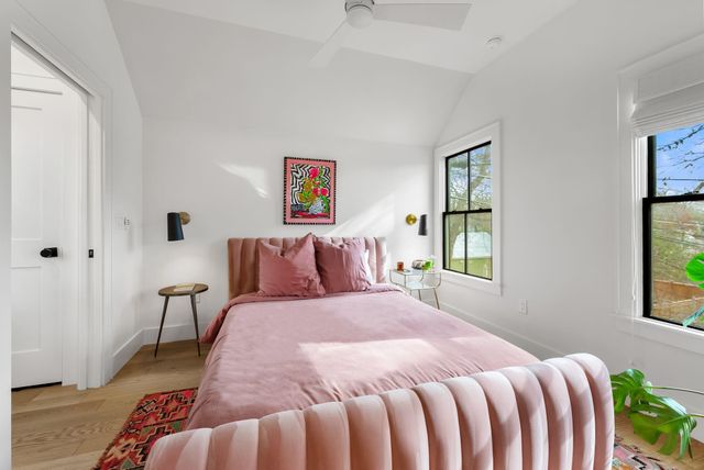 1409 32nd Street E, Austin, TX 78722