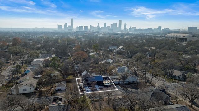 1409 32nd Street E, Austin, TX 78722