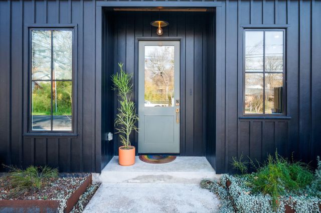 1409 32nd Street E, Austin, TX 78722