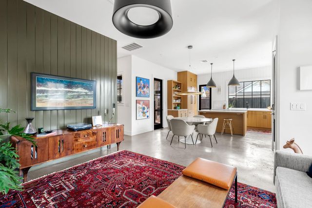 1409 32nd Street E, Austin, TX 78722