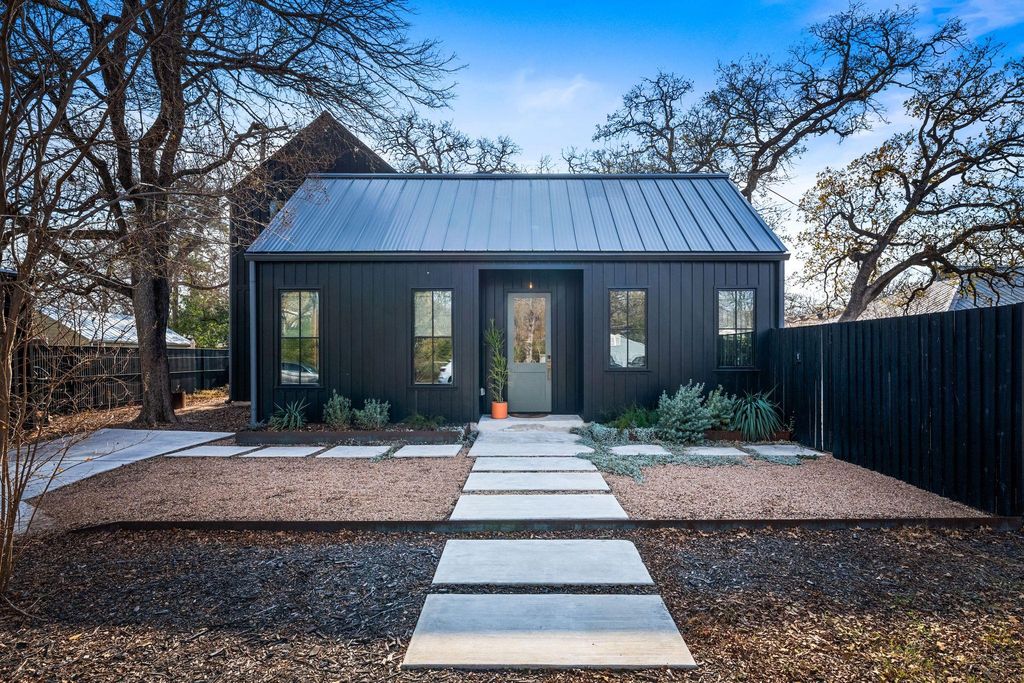 1409 32nd Street E, Austin, TX 78722