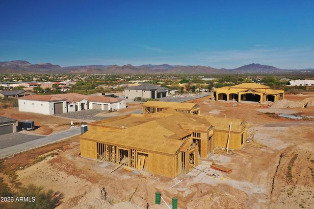 584 E Tanglewood Trail, Phoenix, AZ 85085