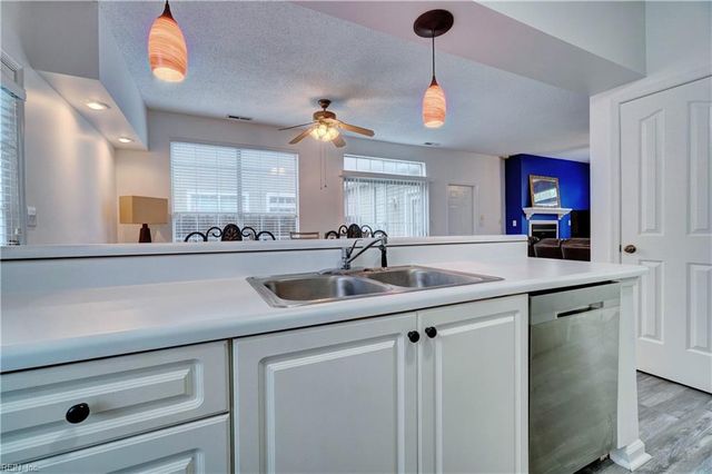 4477 Brinker DR, Virginia Beach, VA 23462