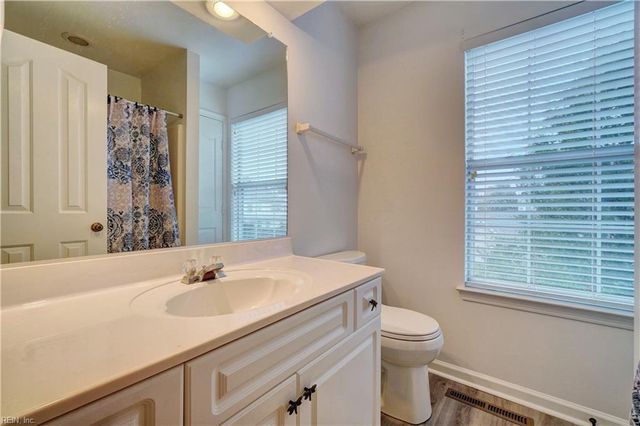 4477 Brinker DR, Virginia Beach, VA 23462