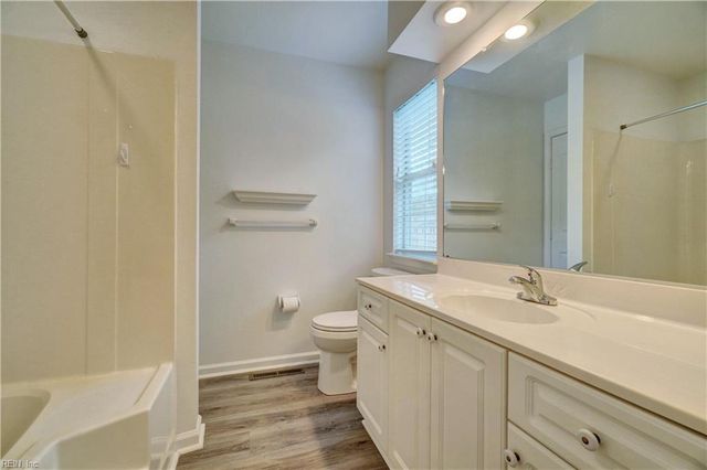 4477 Brinker DR, Virginia Beach, VA 23462