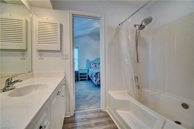 4477 Brinker DR, Virginia Beach, VA 23462