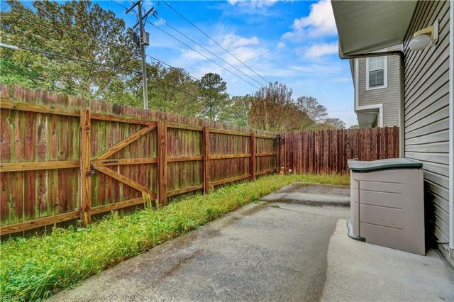 4477 Brinker DR, Virginia Beach, VA 23462