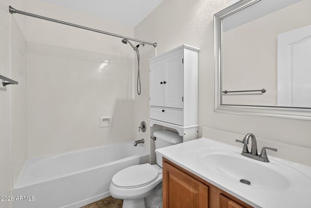 2877 E CRESCENT Way, Gilbert, AZ 85298