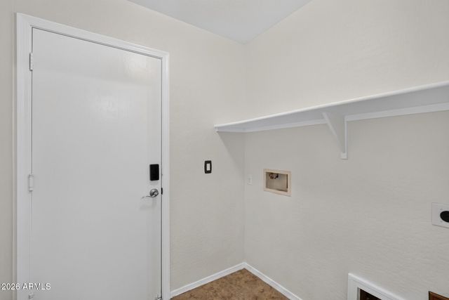 2877 E CRESCENT Way, Gilbert, AZ 85298