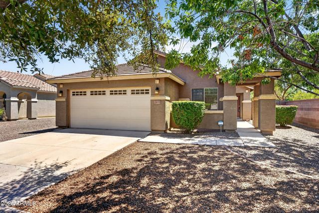 2877 E CRESCENT Way, Gilbert, AZ 85298