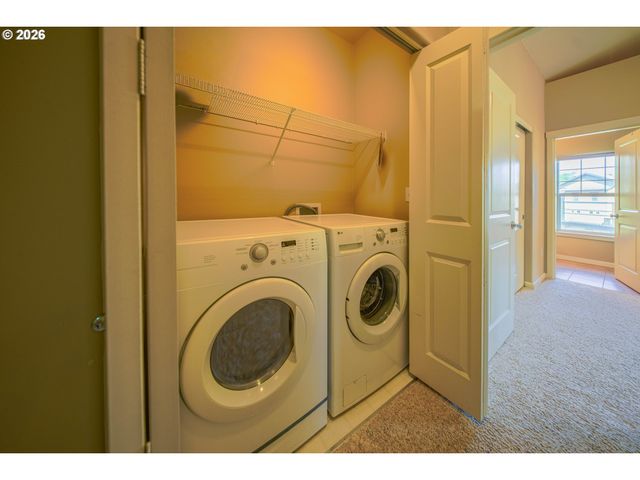 1010 Sw 170TH Ave 202, Beaverton, OR 97003