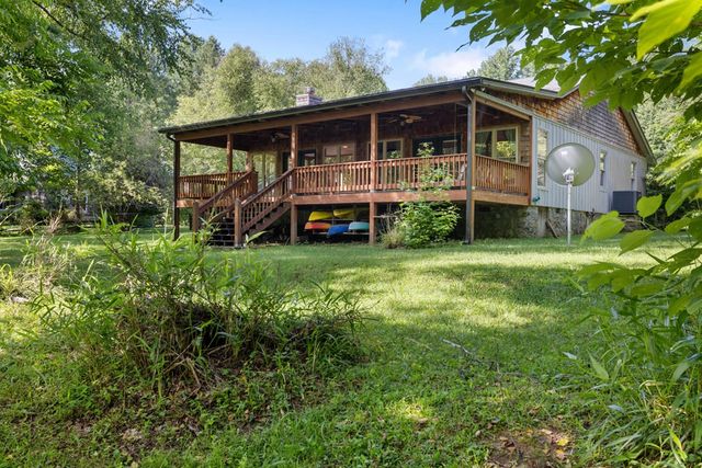 76 Misty River Lane, Hayesville, NC 28904