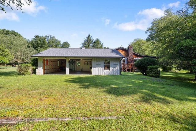 76 Misty River Lane, Hayesville, NC 28904