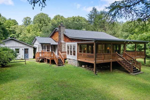 76 Misty River Lane, Hayesville, NC 28904