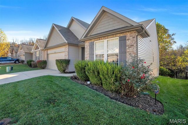 78 San Marino Parkway, Fenton, MO 63026