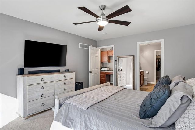 78 San Marino Parkway, Fenton, MO 63026