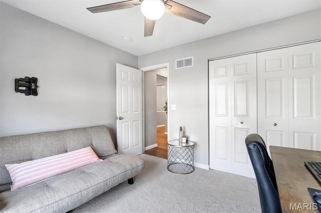 78 San Marino Parkway, Fenton, MO 63026