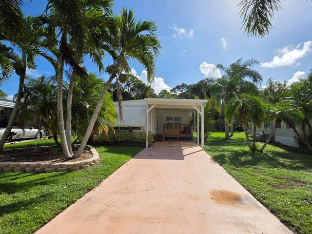 221 Camino Del Rio, Port St Lucie, FL 34952