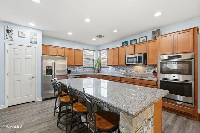 15574 W JENAN Drive, Surprise, AZ 85379