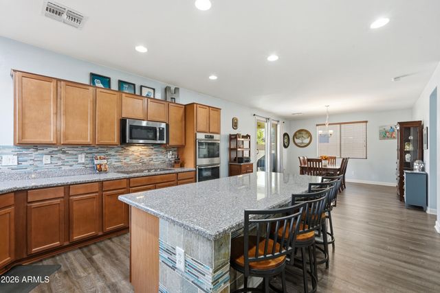 15574 W JENAN Drive, Surprise, AZ 85379