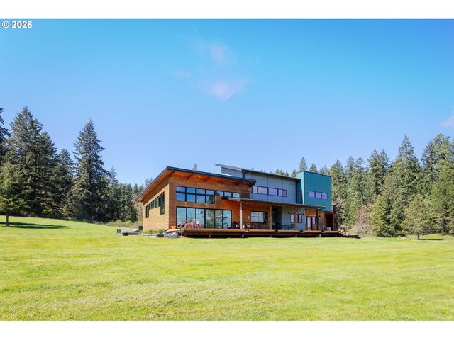 85535 LANCER Ln, Eugene, OR 97405