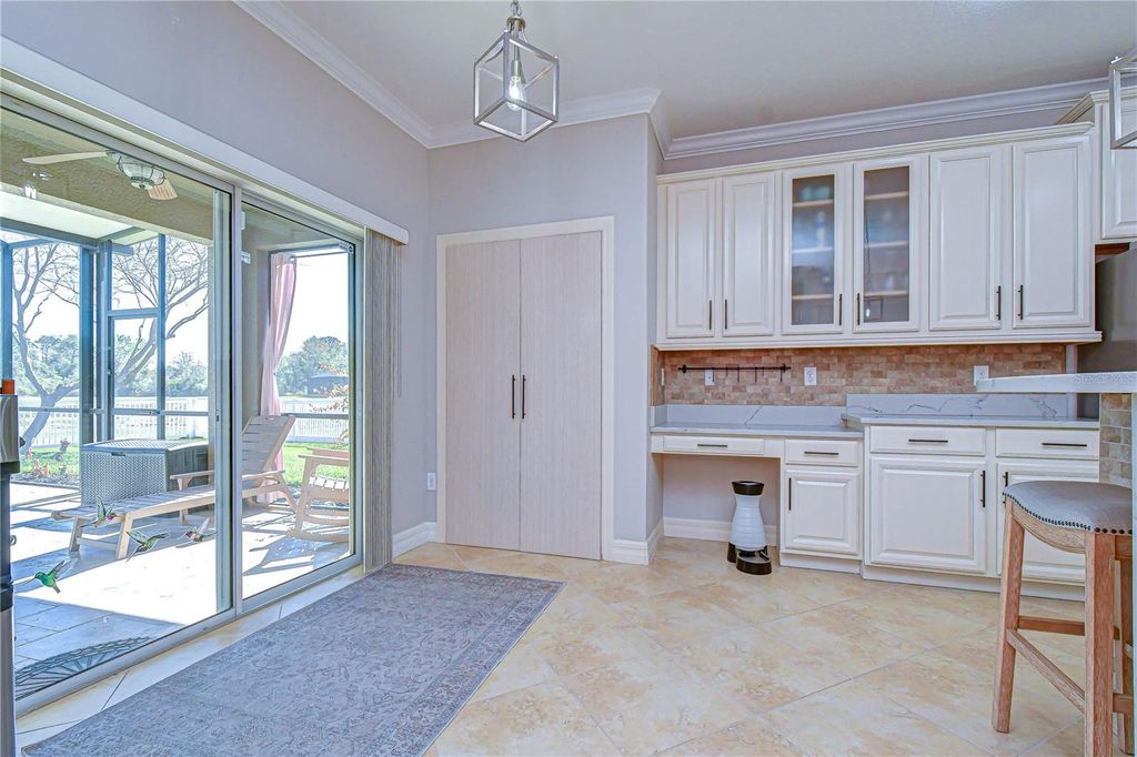 Image 14 of property listing at 19914 BLUFF OAK BOULEVARD, Tampa, FL 33647