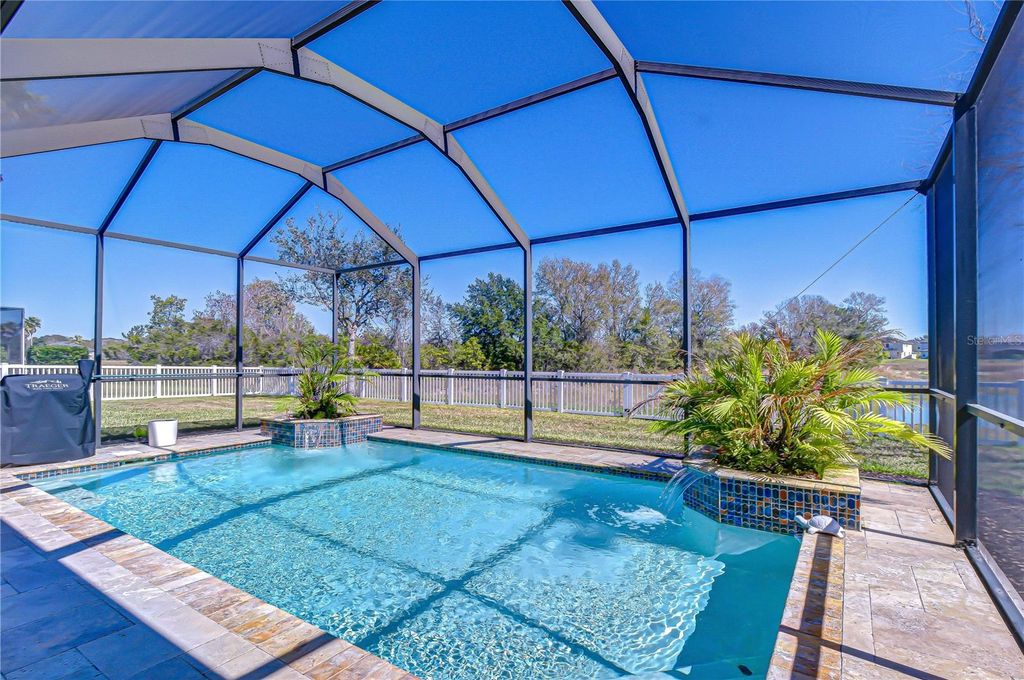 Image 34 of property listing at 19914 BLUFF OAK BOULEVARD, Tampa, FL 33647