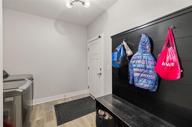 234 Crossroads Court, Polk City, IA 50226