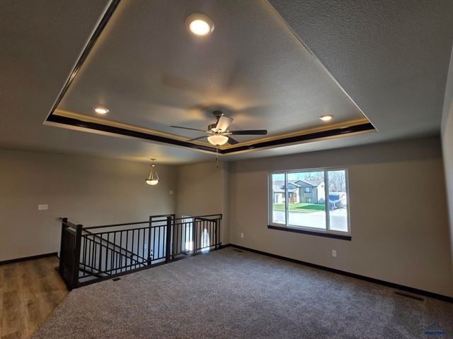 4071 ALTOR LN, Rapid City, SD 57703