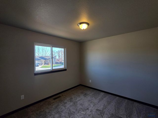 4071 ALTOR LN, Rapid City, SD 57703