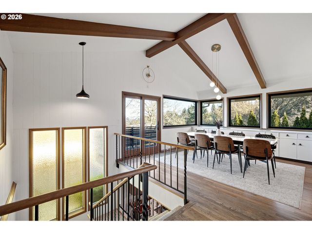 2430 WILSON Dr, Eugene, OR 97405