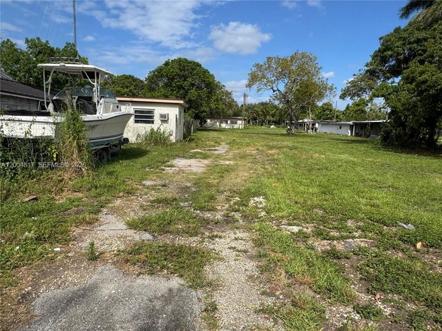 24000 SW 167th Ave, Homestead, FL 33031