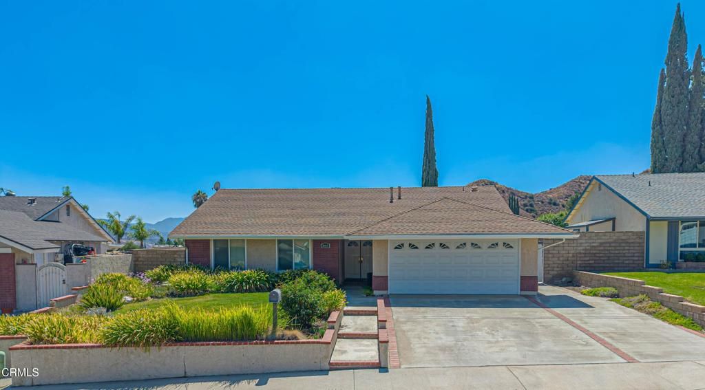 30315 Honeysuckle Hill Drive, Santa Clarita, CA 91387 — exterior