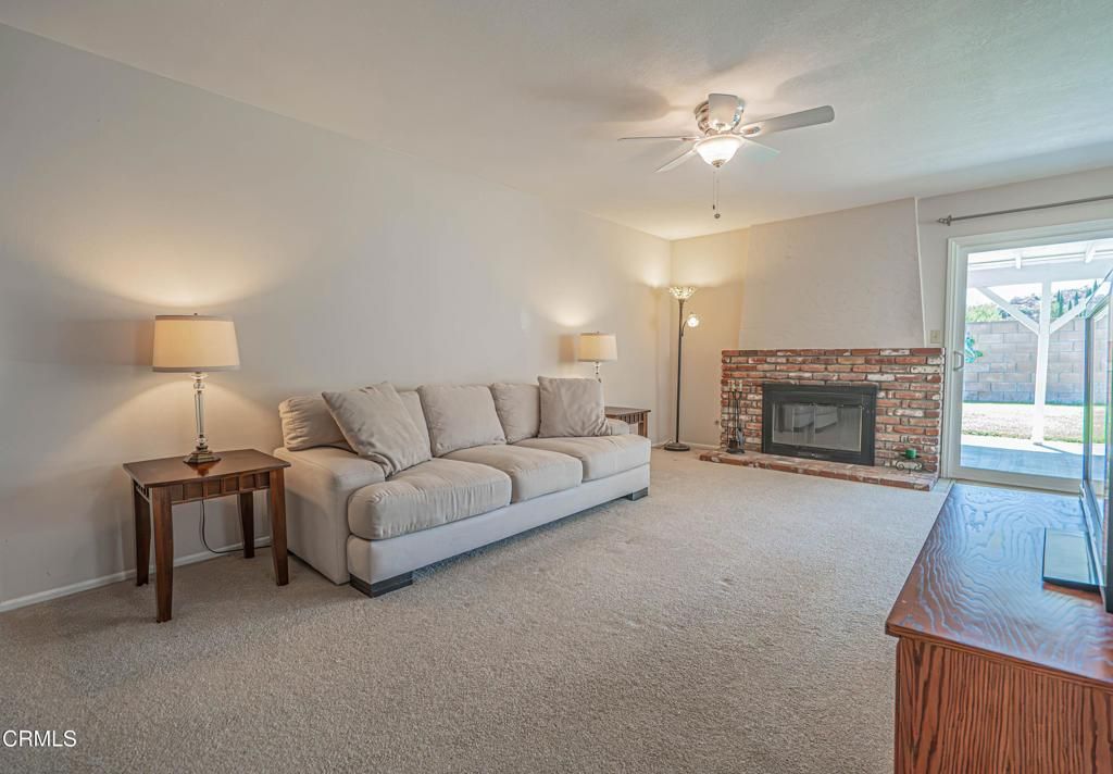 30315 Honeysuckle Hill Drive, Santa Clarita, CA 91387 — photo 5