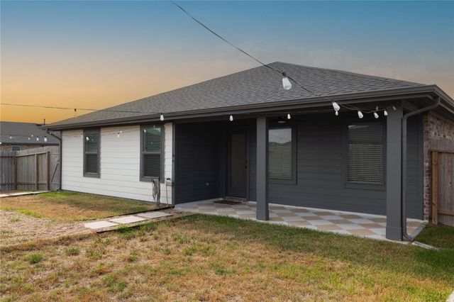 30002 Ousel Falls Lane, Fulshear, TX 77494