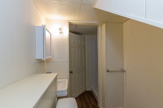 129 Cabot St, Lowell, MA 01854