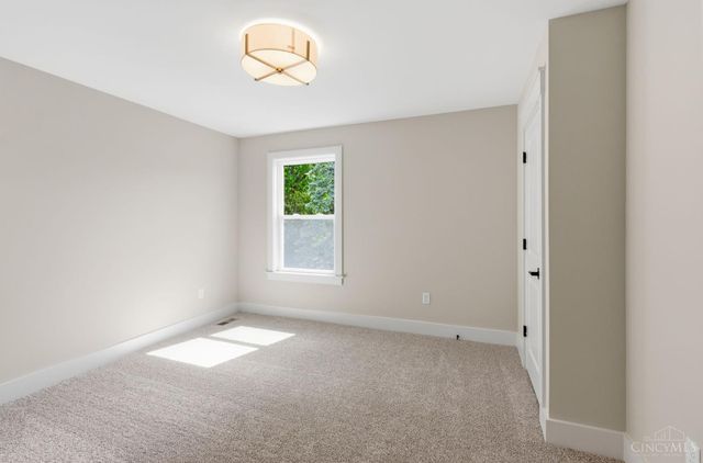 4736 Alpine Avenue, Blue Ash, OH 45242
