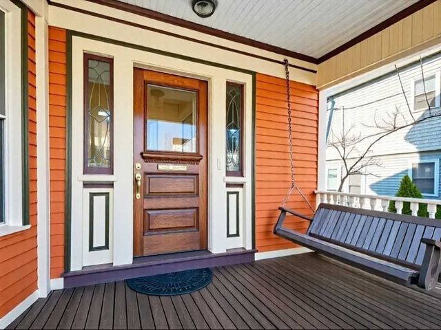 11 Wellesley Park 1, Boston, MA 02124