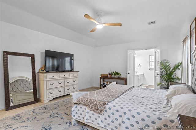 9086 S 253rd Avenue E, Broken Arrow, OK 74014