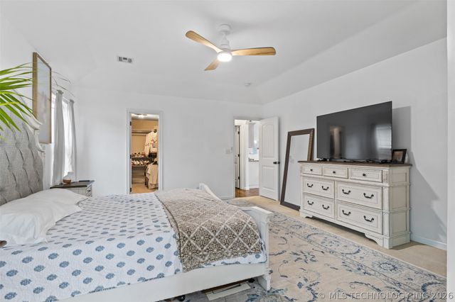 9086 S 253rd Avenue E, Broken Arrow, OK 74014